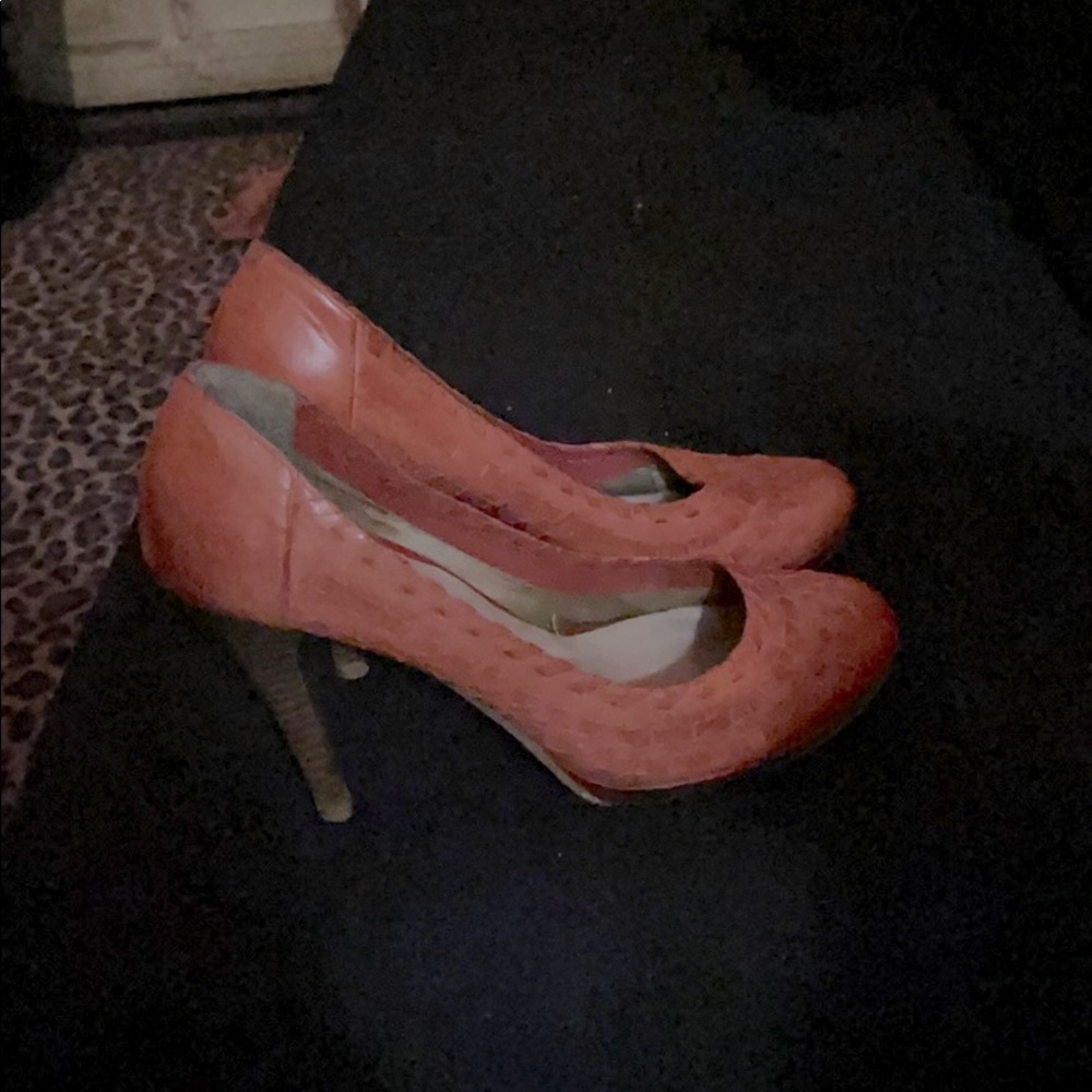 Shoes - Picture 2 of 2